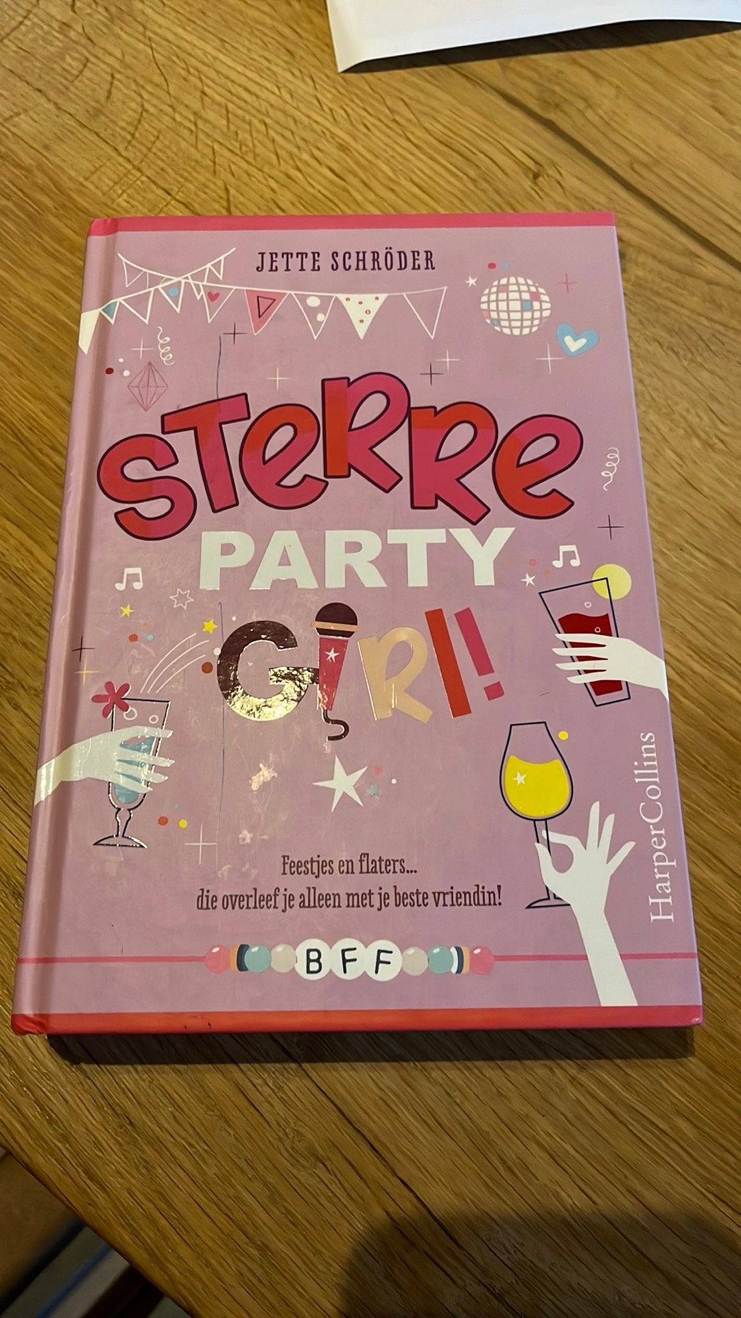 Jette Schröder - Sterre, partygirl!, Ophalen of Verzenden, Gelezen, Jette Schröder