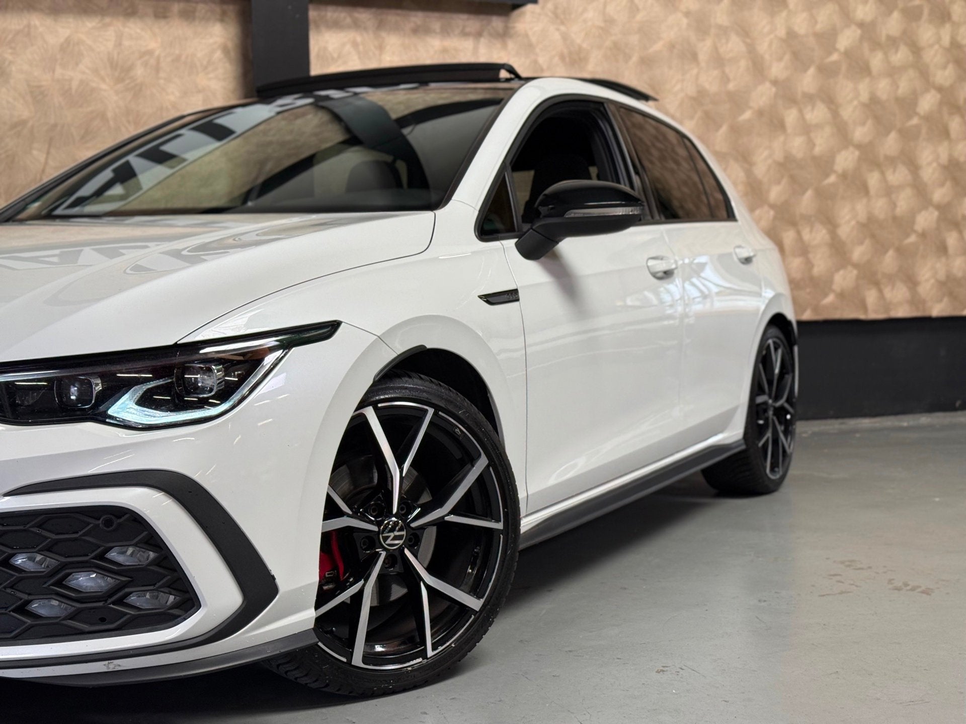 Volkswagen Golf 2.0 TDI GTD | Sfeerverlichting | Stuur/Stoel, Gebruikt, 4 cilinders, Automatische klimaatregeling, Bedrijf