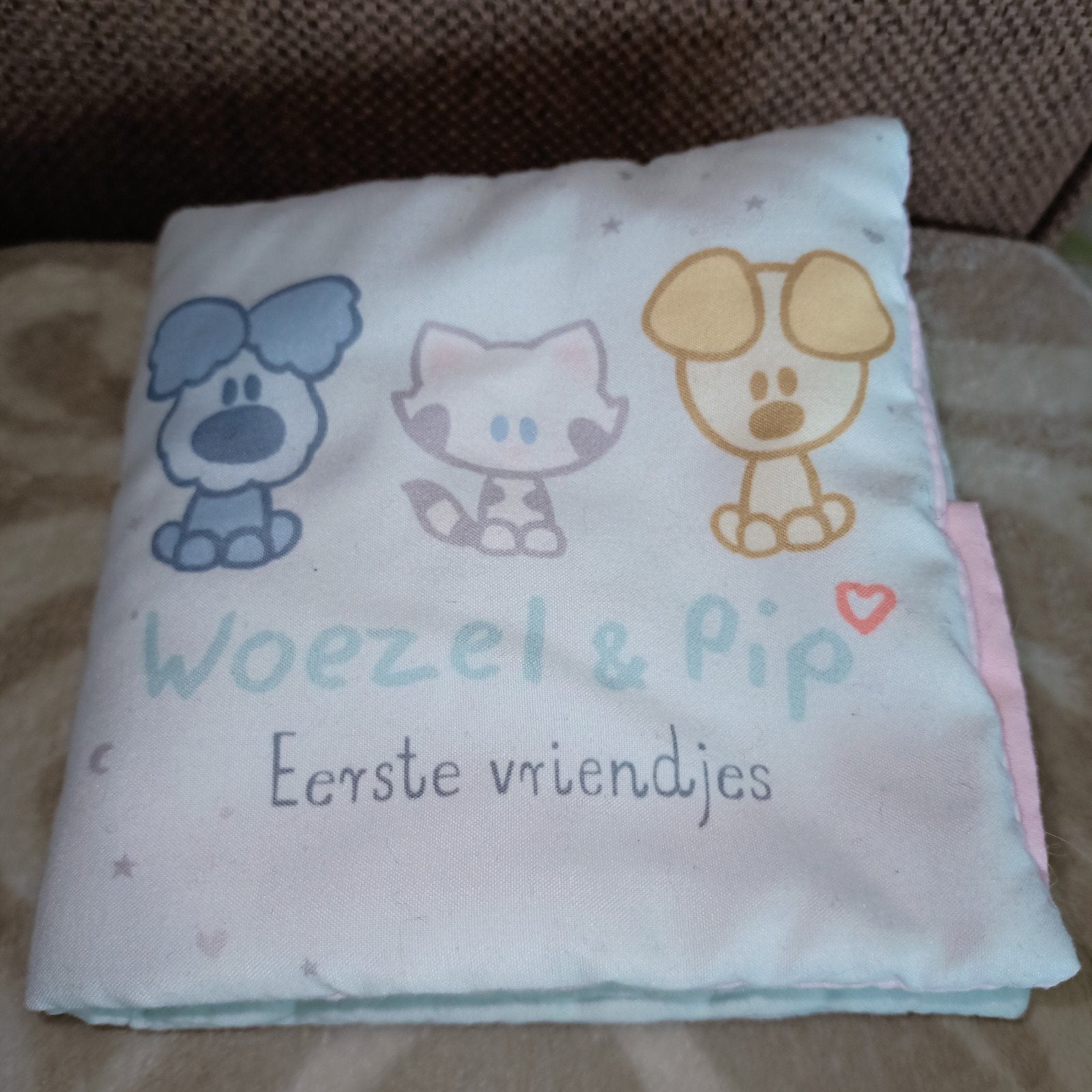 Woezel en pip, stoffen boekje, eerste vriendjes, knisper., Overige merken, Overige typen, Ophalen of Verzenden, Zo goed als nieuw