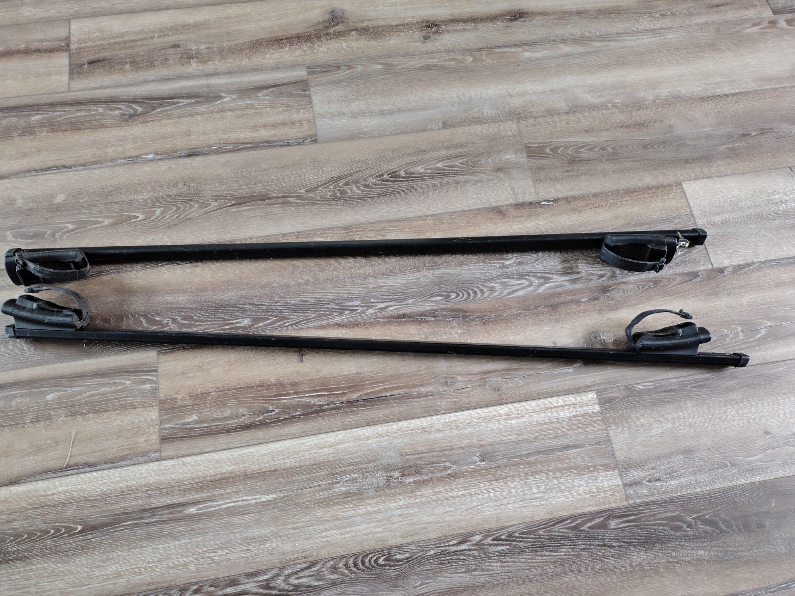 Thule dakdragers, Ophalen