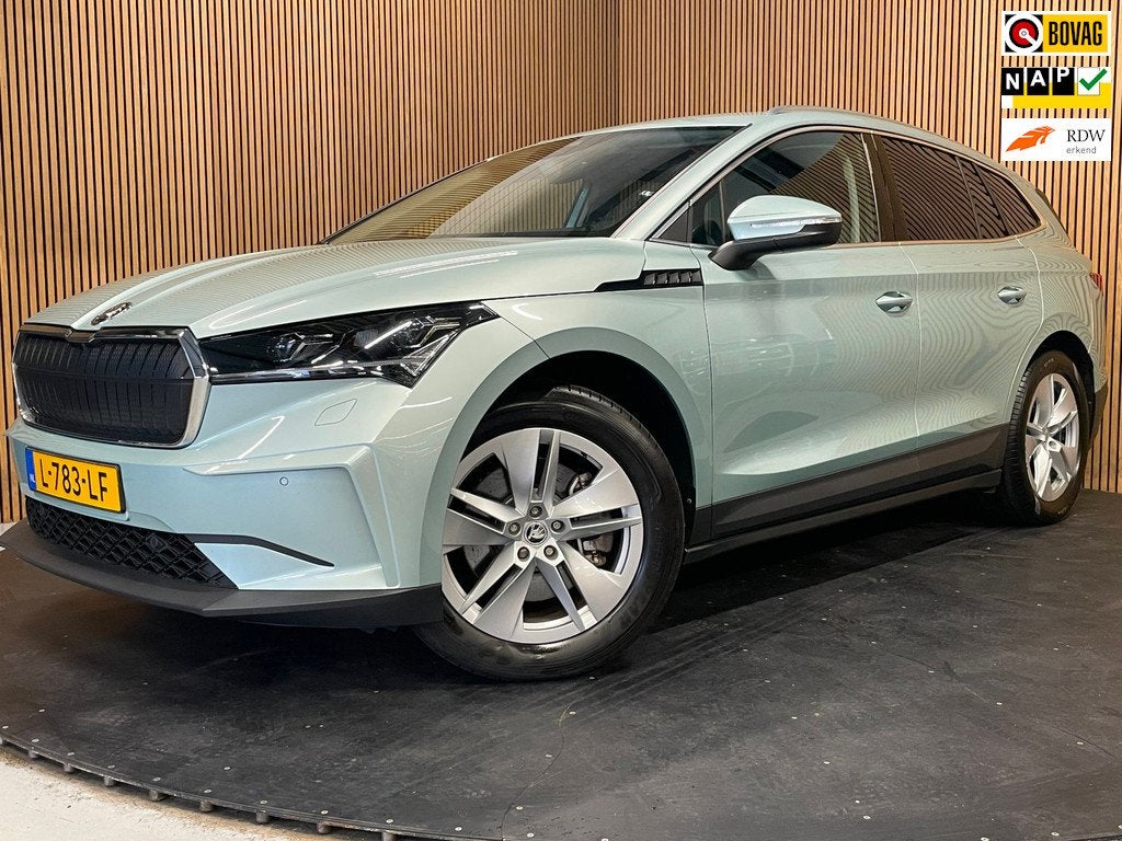 Skoda Enyaq iV 80|88% SOH|GROTE ACCU|ACC|1/2 LEDER|STUURVERW, Automatische klimaatregeling, Achterwielaandrijving, Gebruikt, Zwart
