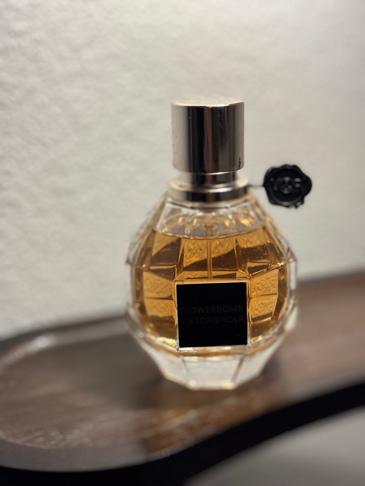 Viktor & Rolf Flowerbomb Eau de Parfum 50 ml, Ophalen of Verzenden, Zo goed als nieuw