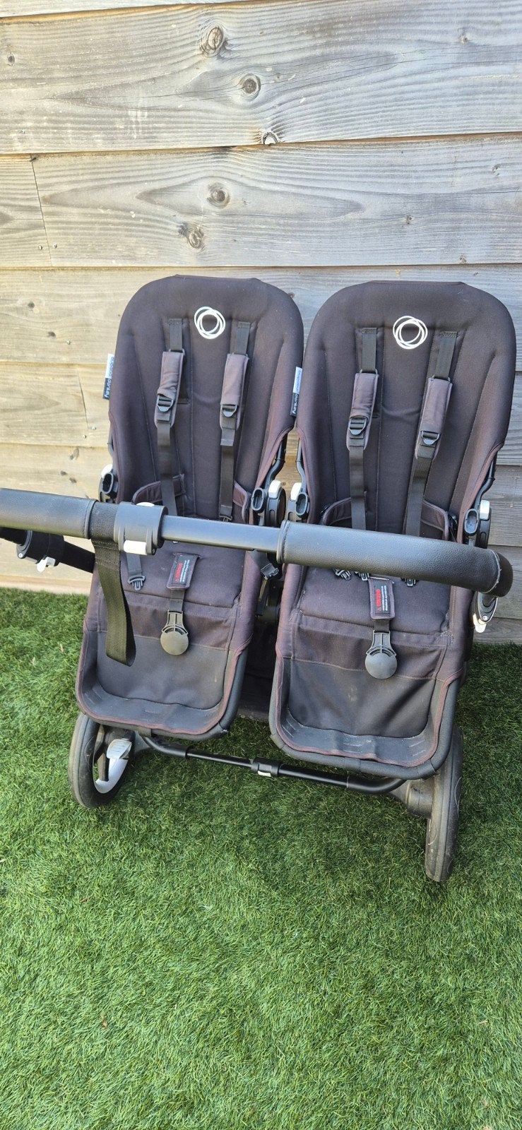 Bugaboo Donkey 3 Duo Kinderwagen (zwart) met accessoires, Kinderen en Baby's, Kinderwagens en Combinaties, Gebruikt, Bugaboo, Verstelbare duwstang