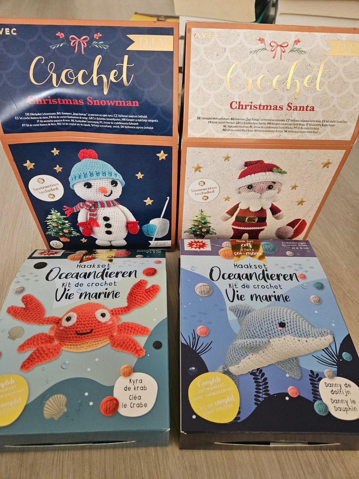 Te koop 4 dozen haaksets, Ophalen, Haken, Patroon of Boek