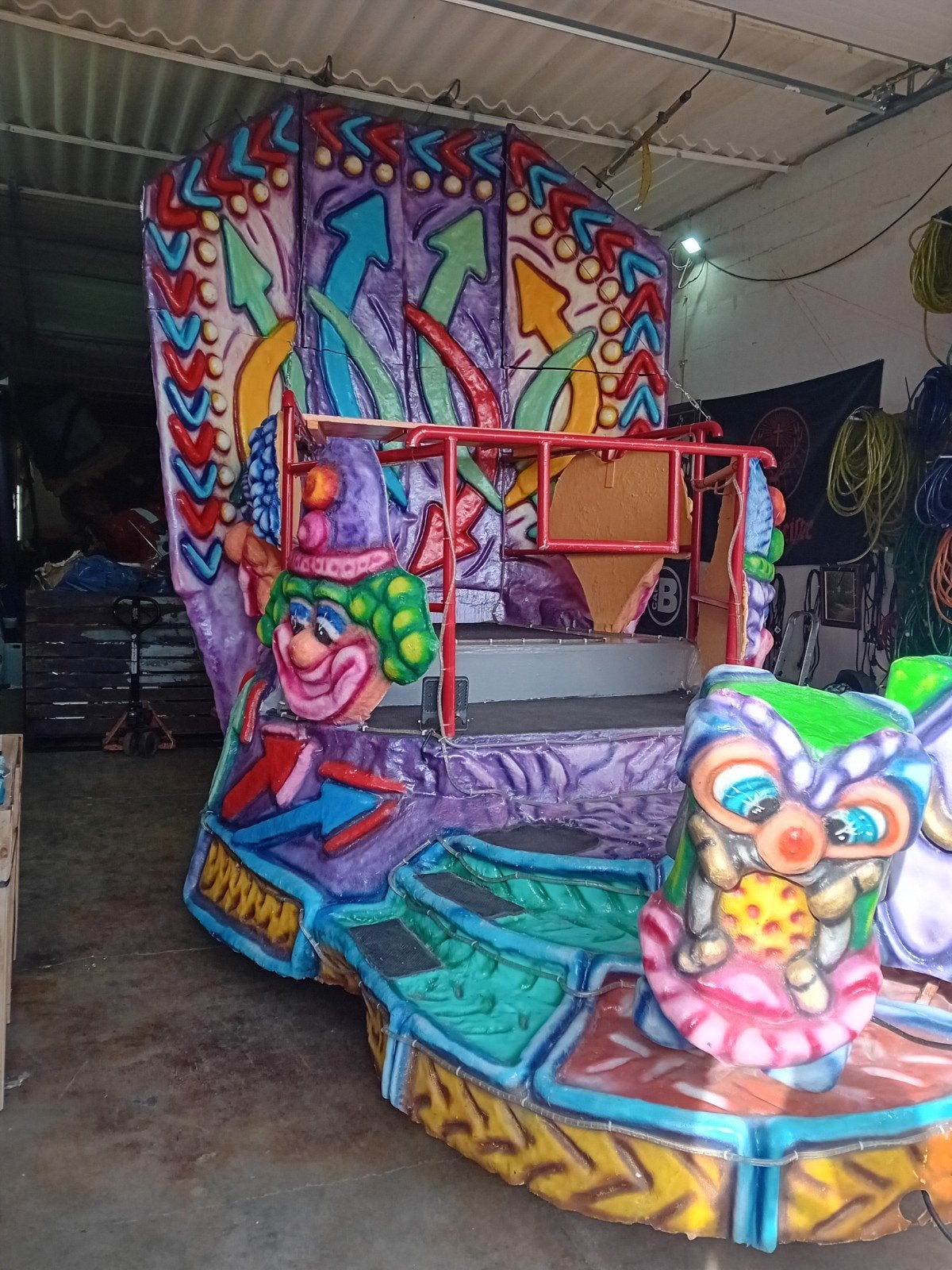 polyester carnavalswagen te koop, Hobby en Vrije tijd, Feestartikelen | Verhuur, Ophalen, Overige