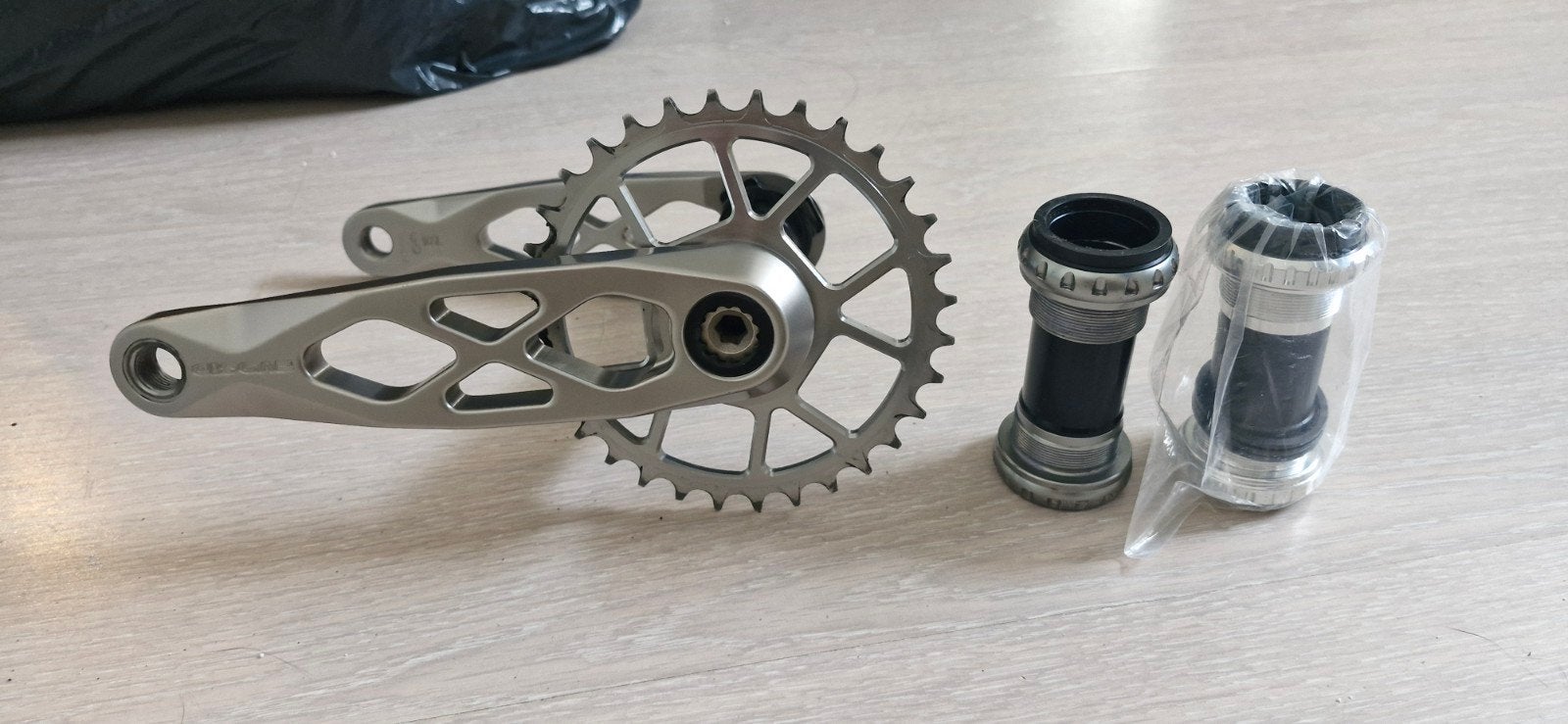 Evosid MTB Enduro Crankset DUB 29mm 130mm 165mm, Fietsen en Brommers, Fietsonderdelen, Crankstel of Pedalen, Evosid, Ophalen of Verzenden