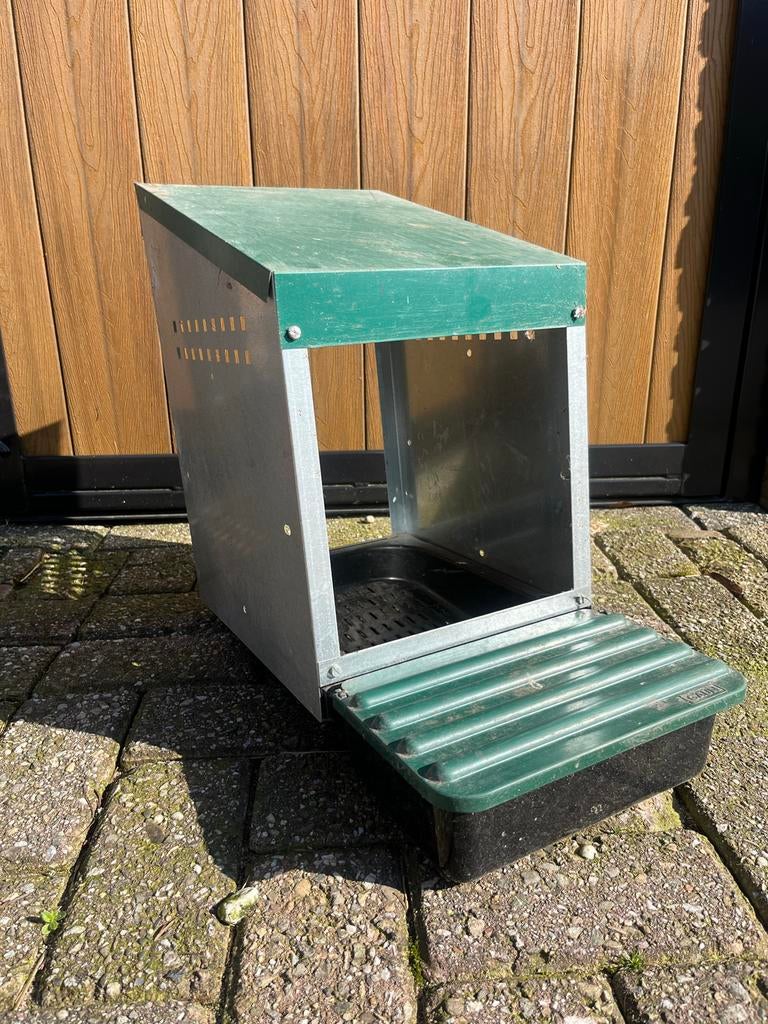 Kippen leg nest merk GAUN, Ophalen, Zo goed als nieuw, Kippenhok of Kippenren