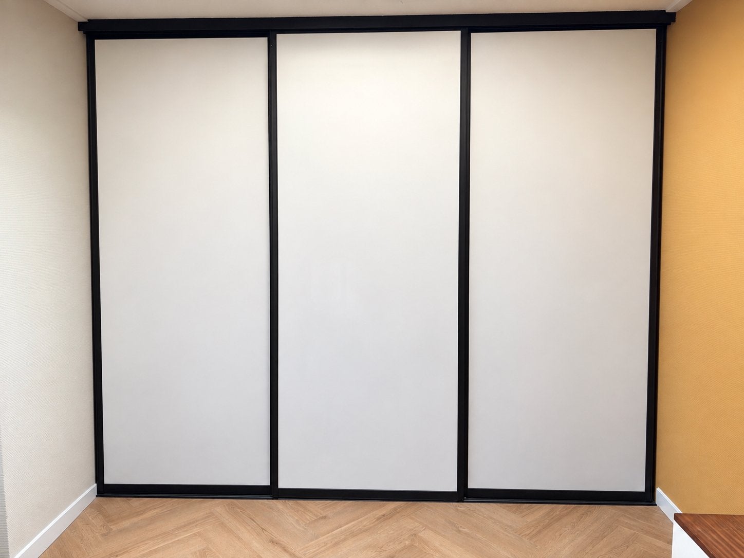 Schuifdeursysteem 3 deuren (237,5x91 cm) met rails, Huis en Inrichting, Ophalen, Zo goed als nieuw, Met deur(en), 200 cm of meer