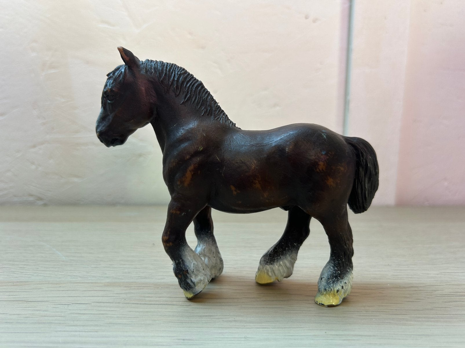 Schleich oude shire, Verzamelen, Ophalen of Verzenden, Zo goed als nieuw, Paard, Beeldje of Figuurtje