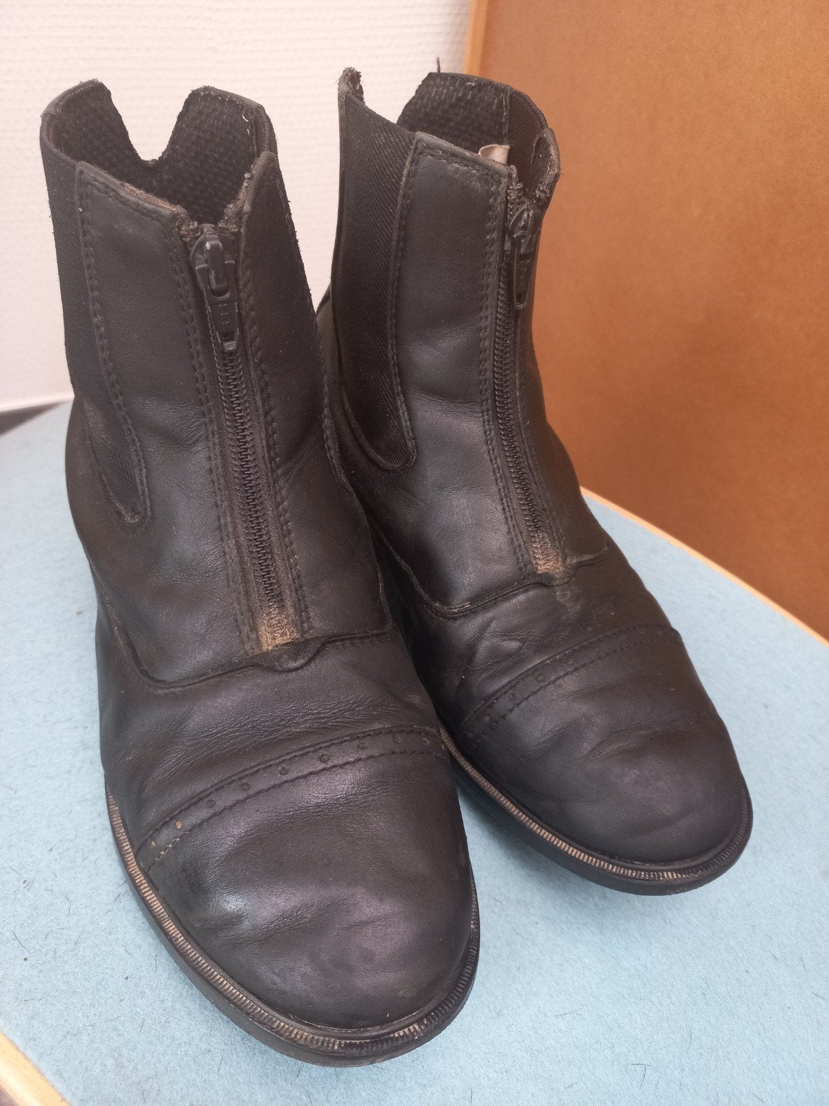 Horka Leren Stallaarzen, Dieren en Toebehoren, Verzenden, Gebruikt, Dressuur