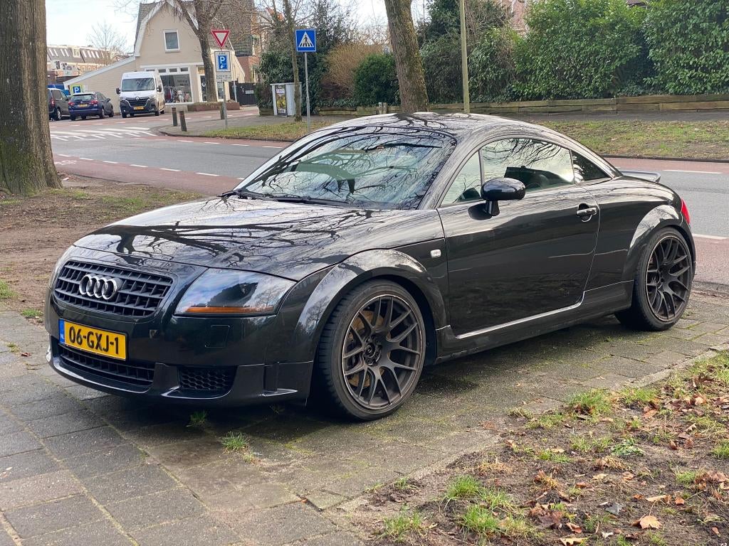 Audi TT 3.2 V6 Coupe Quattro DSG 184KW AUT 2004 Zwart, Automaat, TT, Zwart, 3189 cc