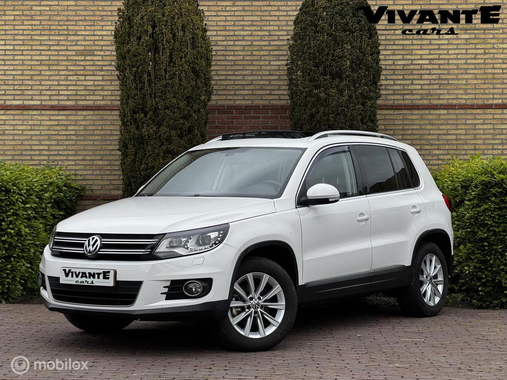 Volkswagen Tiguan 2.0 TSI Sport&Style 4motion Pano*Leder*Cam, Auto's, Automaat, Euro 5, Gebruikt, 4 cilinders