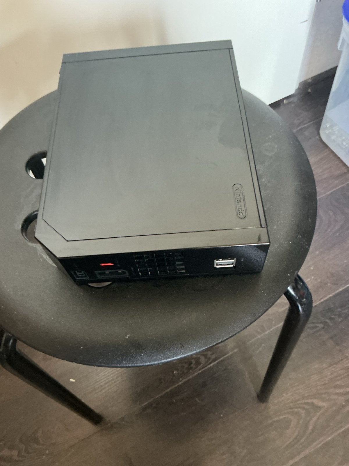 Zwarte Nintendo Wii console - opbrengst naar KWF, Ophalen, Gebruikt, Zonder controller