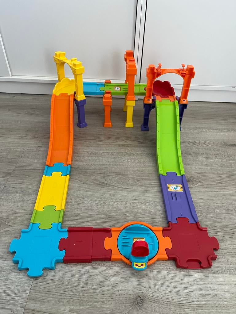 VTech Toet Toet Auto's Racebaan, Kinderen en Baby's, Speelgoed | Vtech, Ophalen, Zo goed als nieuw, 2 tot 4 jaar
