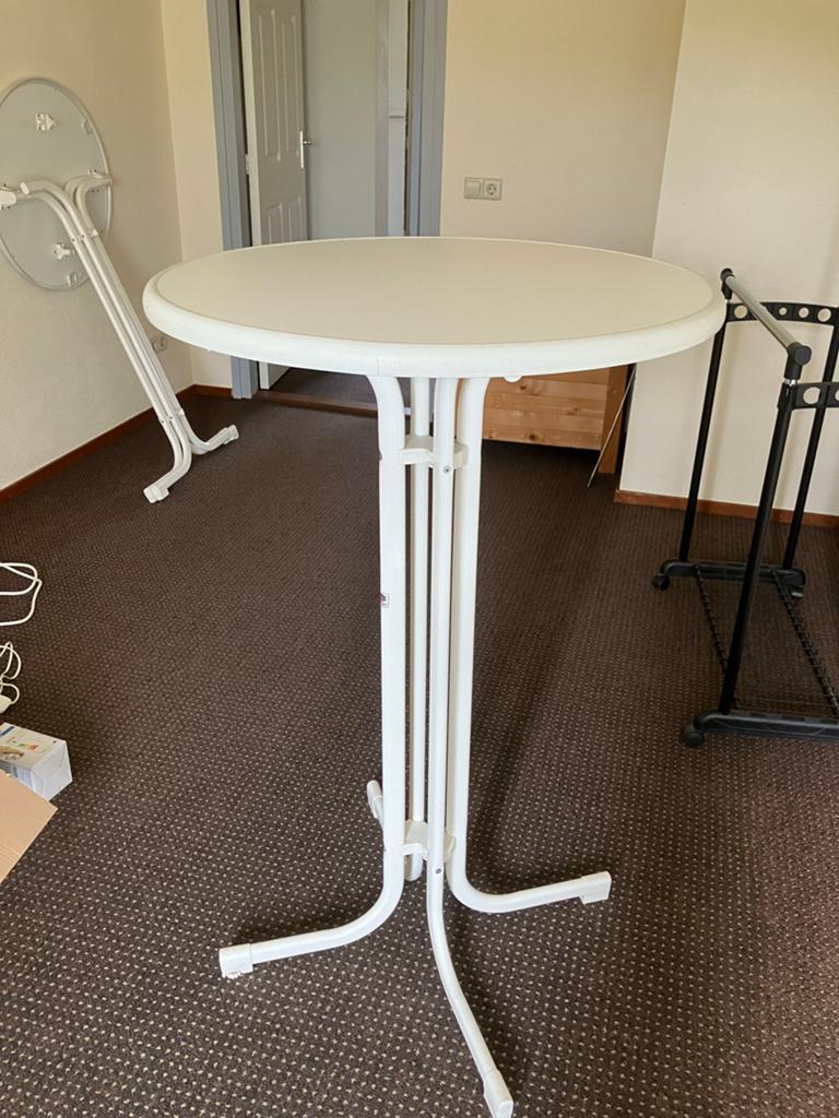 2 stevige statafels, doorsnee 68 cm, Ophalen, Zo goed als nieuw