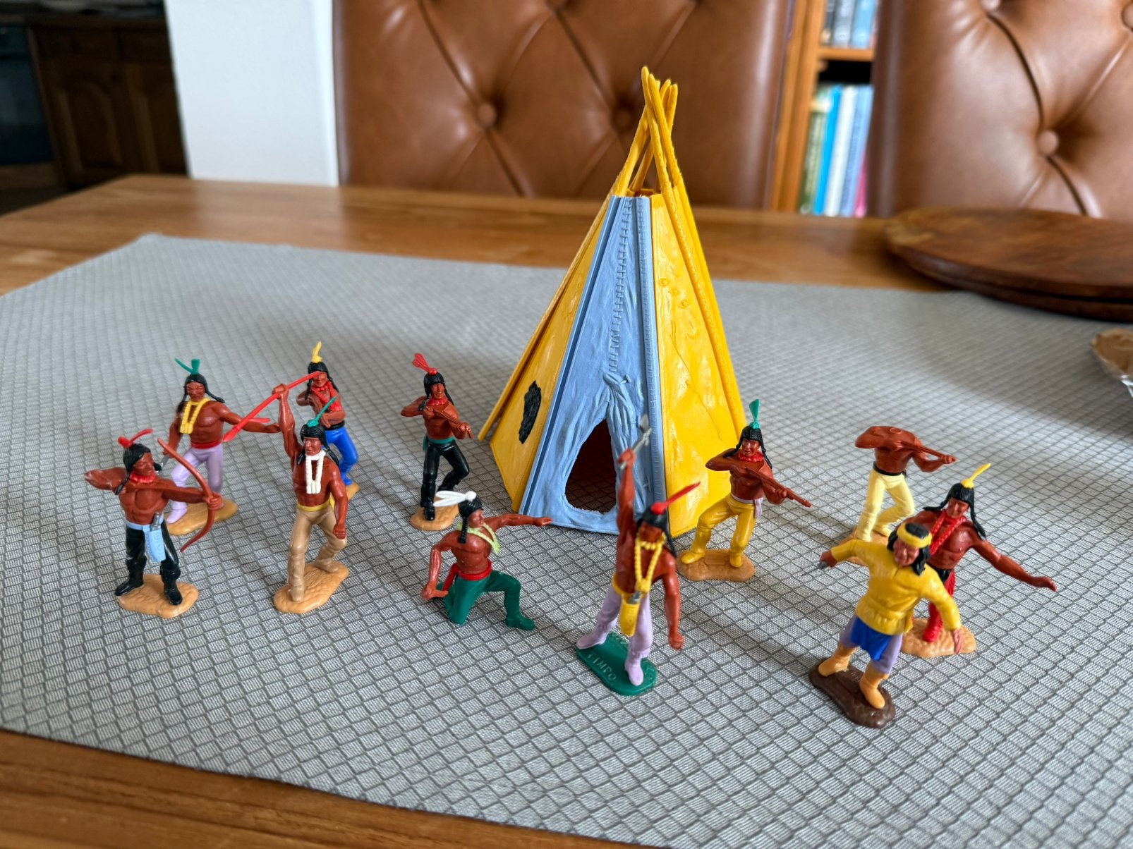 Timpo toys indiaanen 10 stuks, Ophalen of Verzenden, Zo goed als nieuw