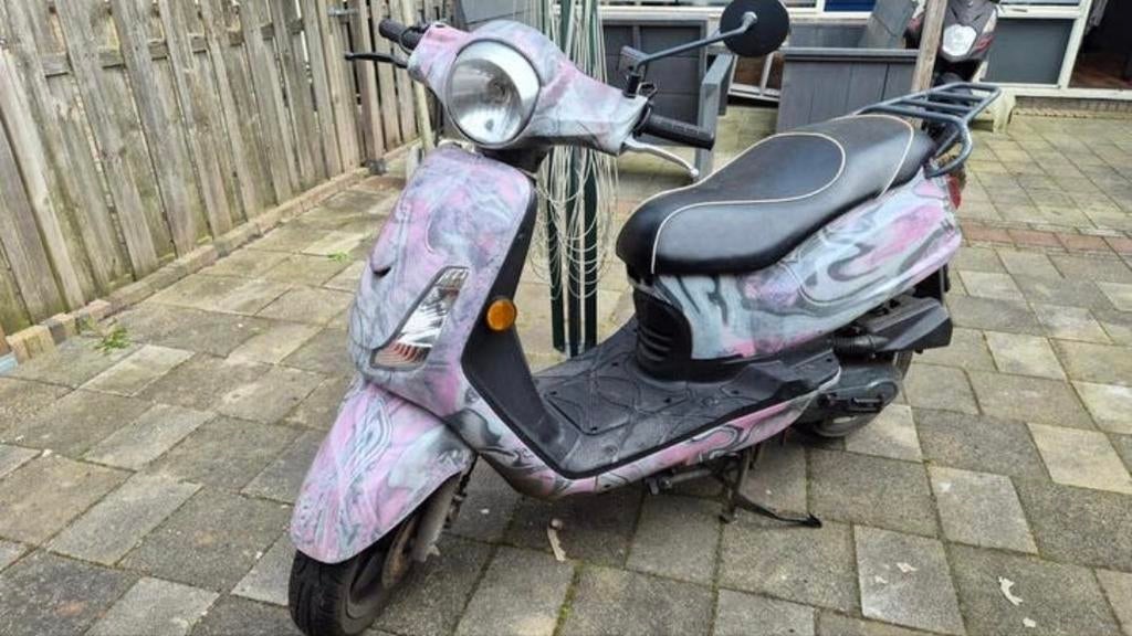 Sym Fiddle 2, Fietsen en Brommers, Snorfietsen en Snorscooters, Ophalen