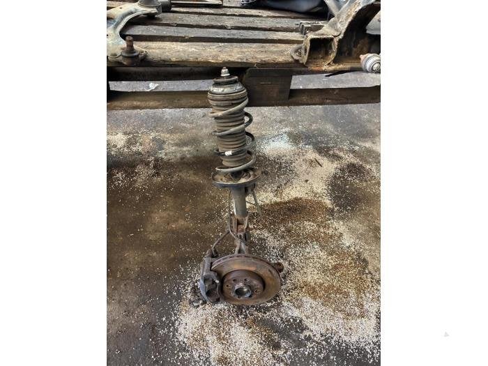 Schokdemperpoot links-voor van een Opel Corsa, Gebruikt, -, -, Opel