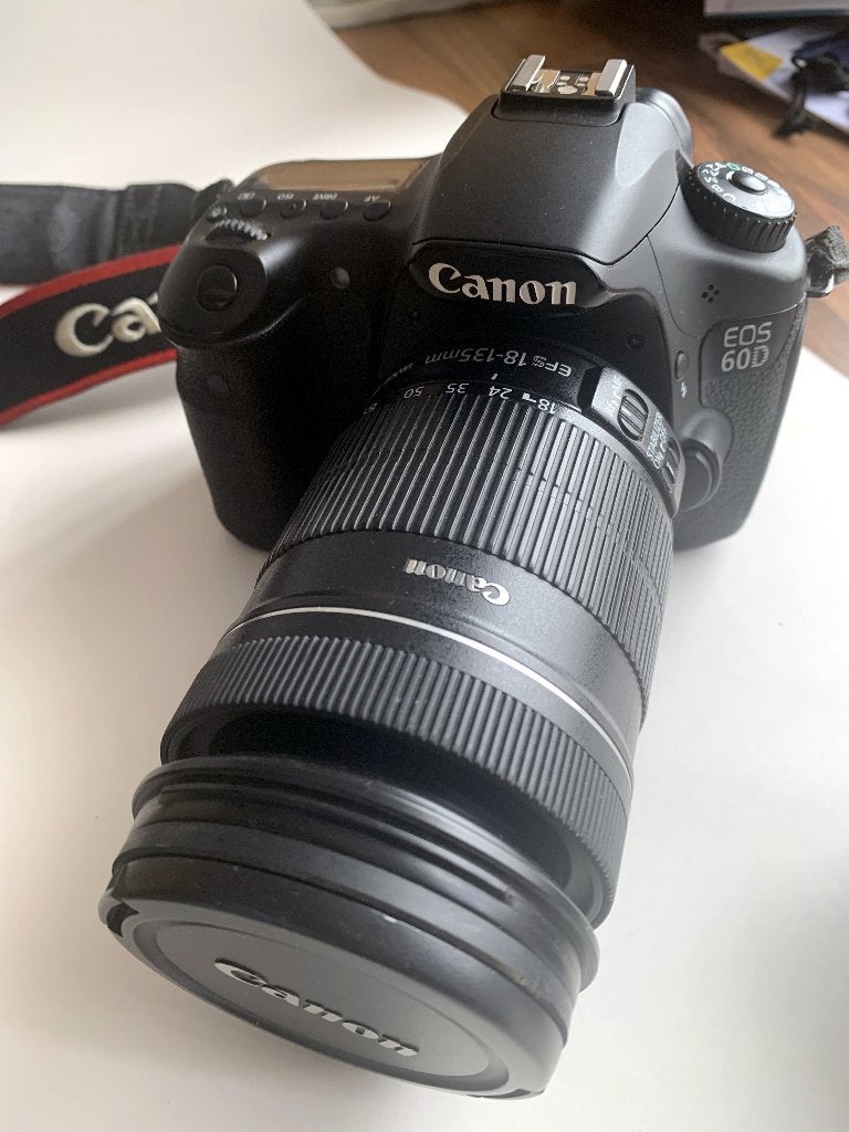 Canon EOS 60D camera met 2 Canon-lenzen met toebehoren, Audio, Tv en Foto, Fotocamera's Digitaal, Ophalen, Canon, Geen optische zoom