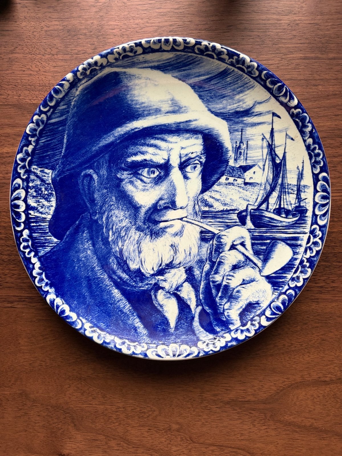 Vintage Boch Delfts Blauw wandbord - Visser met pijp, Antiek en Kunst, Ophalen of Verzenden