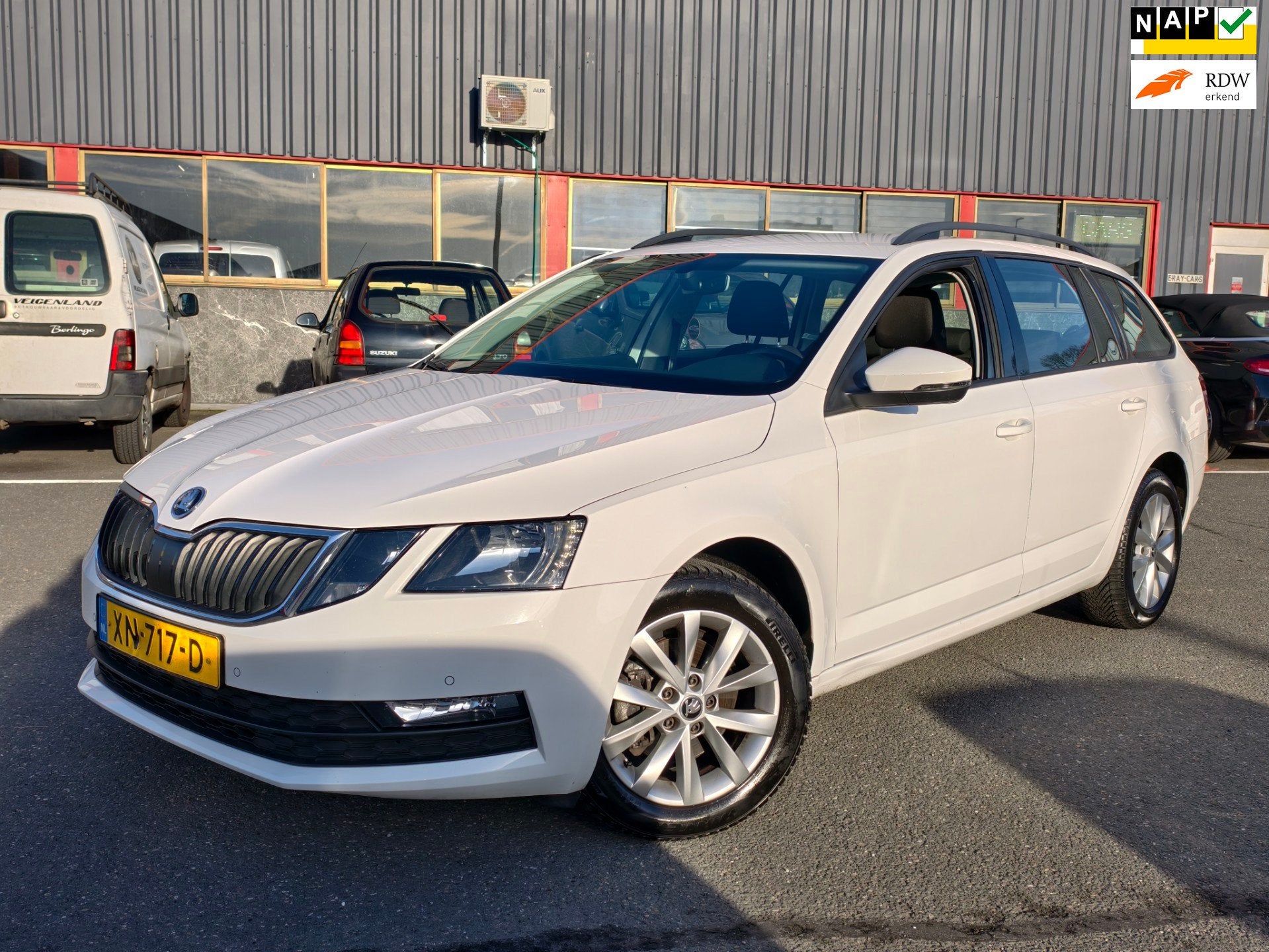 Skoda Octavia Combi 1.0 TSI Greentech Ambition Business / DS, Auto's, Skoda, Stof, Gebruikt, Euro 6, 116 pk