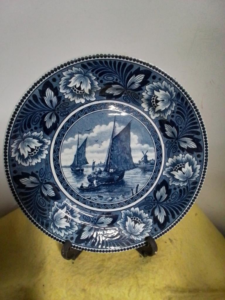 3006) mooi oud bord met schepen Hollandia  23,5 cm, Antiek en Kunst, Ophalen of Verzenden