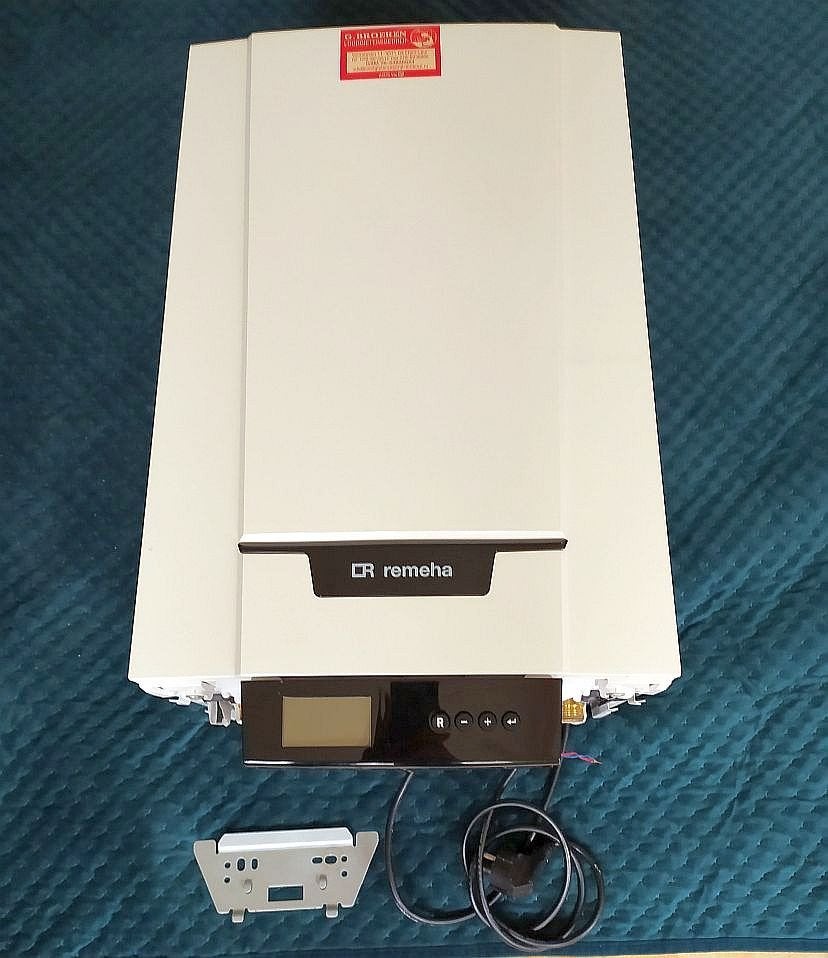 Remeha Tzerra Ace 28c CCS HR CV Combi Ketel 2020, Ophalen, 30 tot 80 cm, Hoog rendement (Hr), Cv-ketel of Combi-ketel
