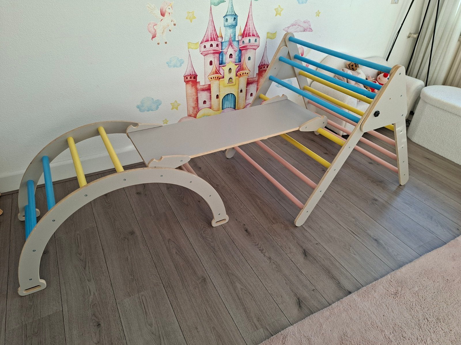 Klimrek met glijbaan en klimboog/schommel- Montessori, Ophalen, Zo goed als nieuw, Glijbaan