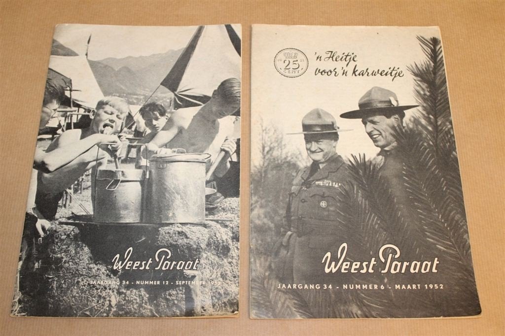 2 magazines Weest Paraat - Ned padvinders 1952 !!, Verzamelen, Ophalen of Verzenden, Zo goed als nieuw, Embleem, Speld of Insigne