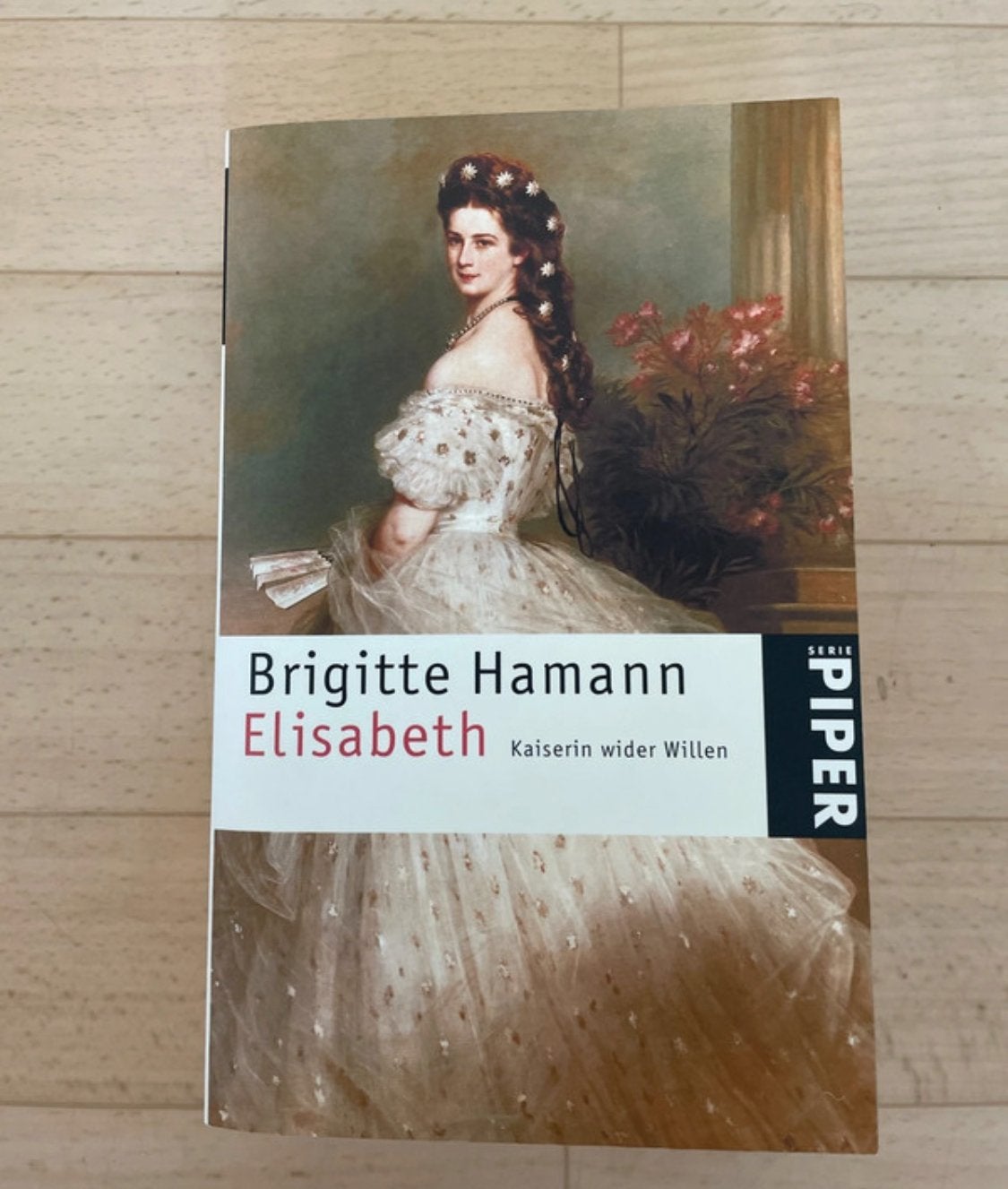 Elisabeth, Ophalen of Verzenden, Nieuw