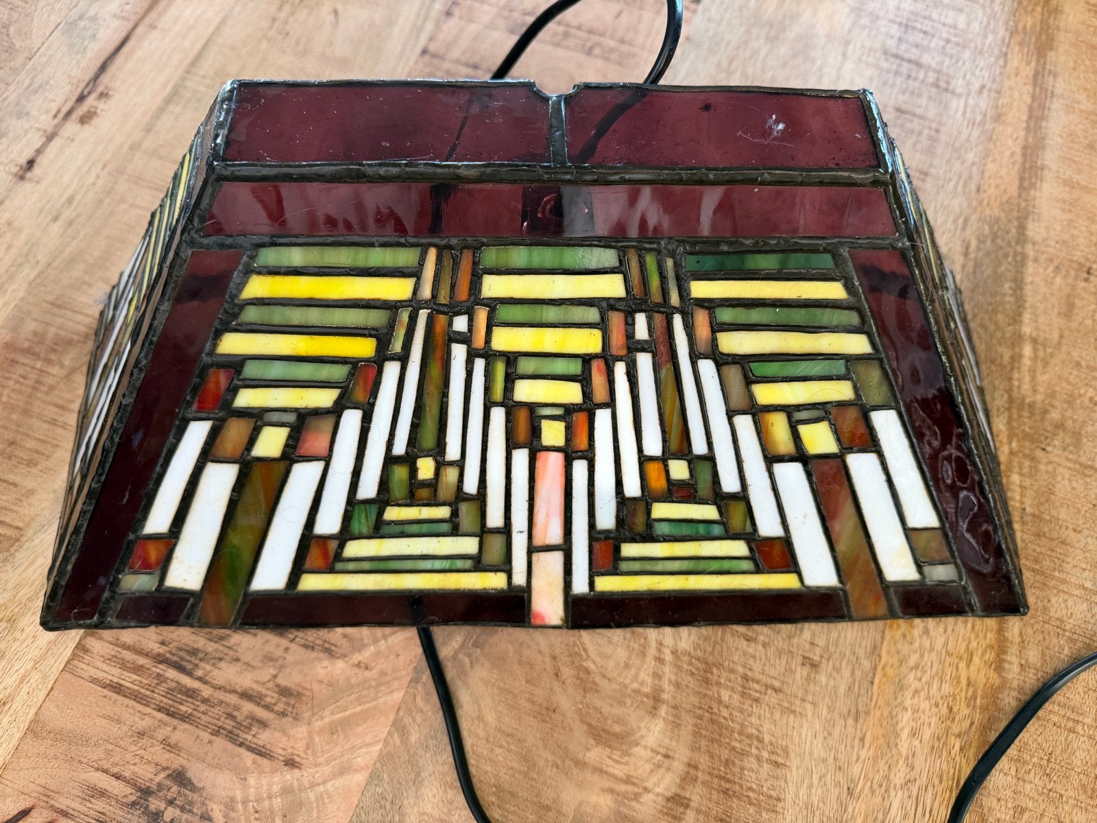 Tiffany stijl wandlamp - Art Deco glas in lood, Huis en Inrichting, Ophalen, Met snoer/stekker, Gebruikt, E14 (klein)