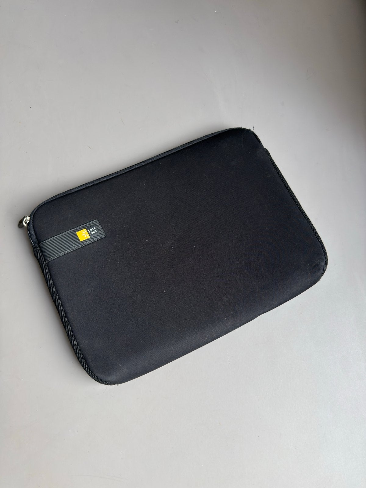 Case Logic Laptoptas/Sleeve 13 inch - Zwart, Computers en Software, Laptophoezen, Ophalen of Verzenden, 13 inch, Gebruikt