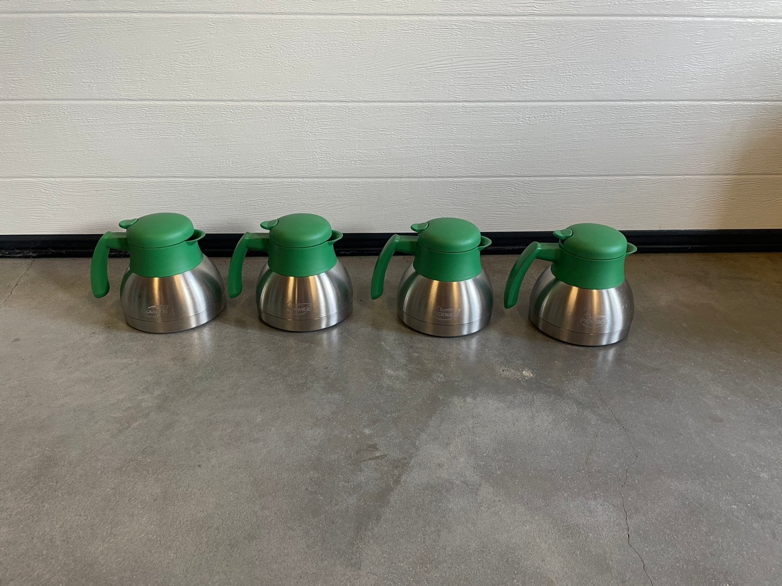 4 stuks pickwick thermoskan 0.9 Liter, Ophalen, Overige merken, Groen, Overige typen