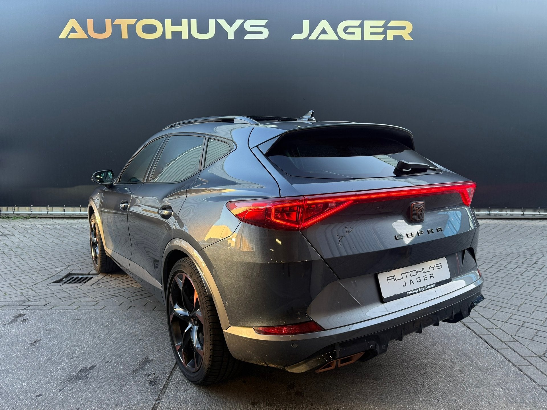 CUPRA Formentor 1.4 TSI e-Hybrid VZ Performance Limited Pano, Auto's, Cupra, Stof, Gebruikt, 4 cilinders, Formentor
