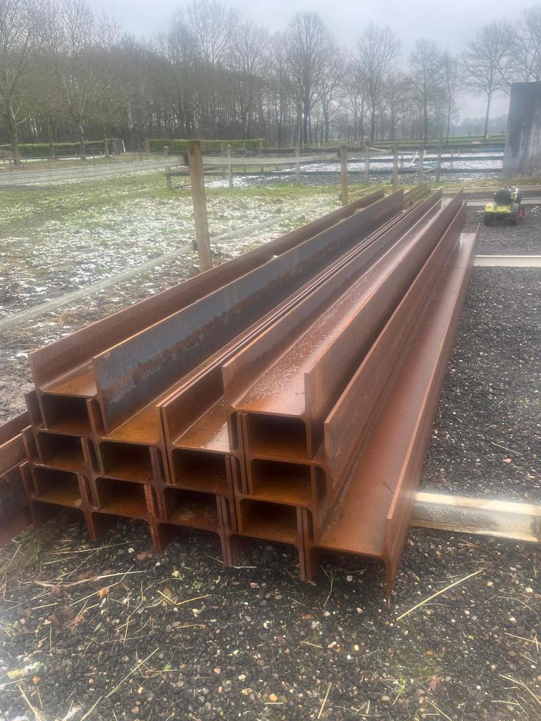 Spanten , Haspels, Voerkar, Speeltoestel., Doe-het-zelf en Verbouw, Metalen, Ophalen of Verzenden, Gebruikt