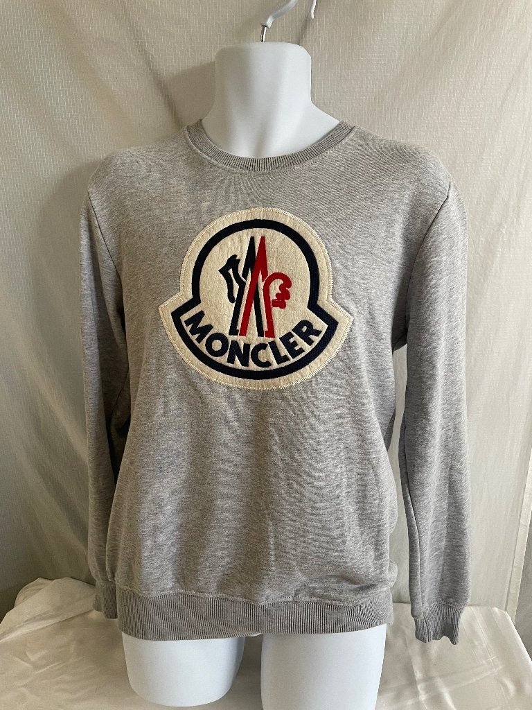 Moncler grijze sweater met logo, maat M 100% premium katoen, Moncler, Maat 48/50 (M), Ophalen of Verzenden, Zo goed als nieuw