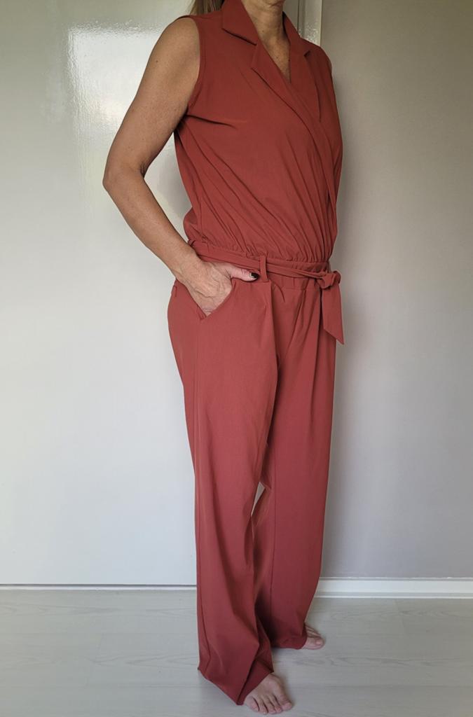 Studio Anneloes Linnea jumpsuit XXL Roestbruin Travelstof, Kleding | Dames, Jumpsuits, Studio Anneloes, Bruin, Maat 46/48 (XL) of groter