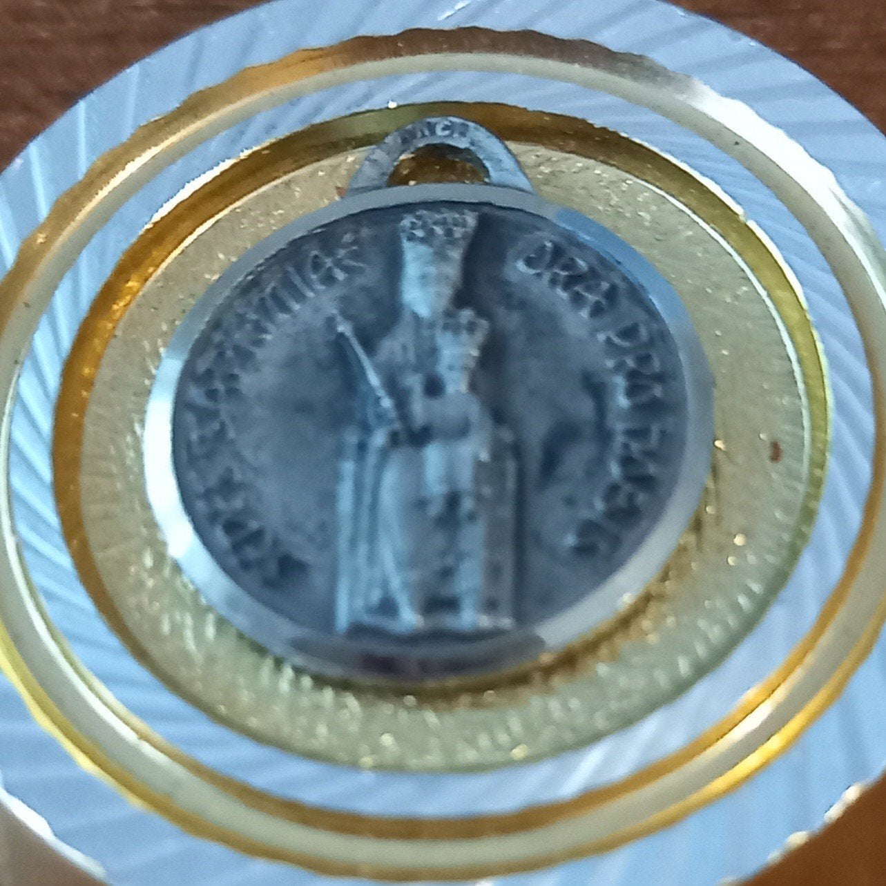 Religieuze Automagneet / Koelkastmagneet Heilige Benedictus, Verzamelen, Ophalen of Verzenden, Gebruikt, Kaart of Prent