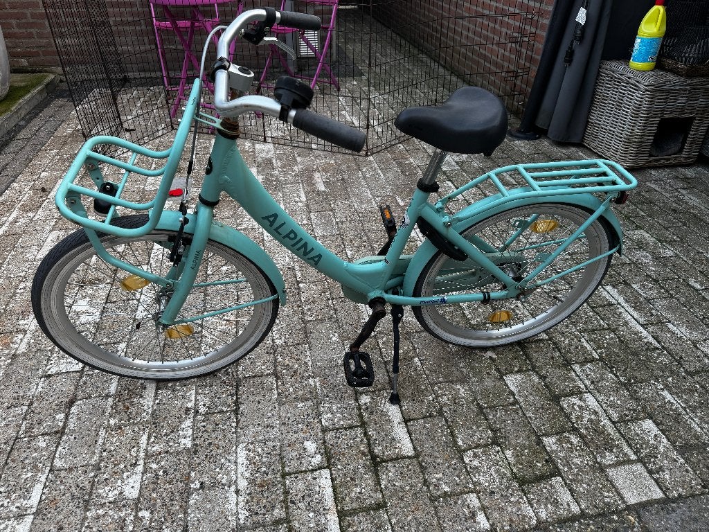 Alpina Clubb 22 inch meisjesfiets, Fietsen en Brommers, Ophalen, Alpina Clubb, Gebruikt, Terugtraprem