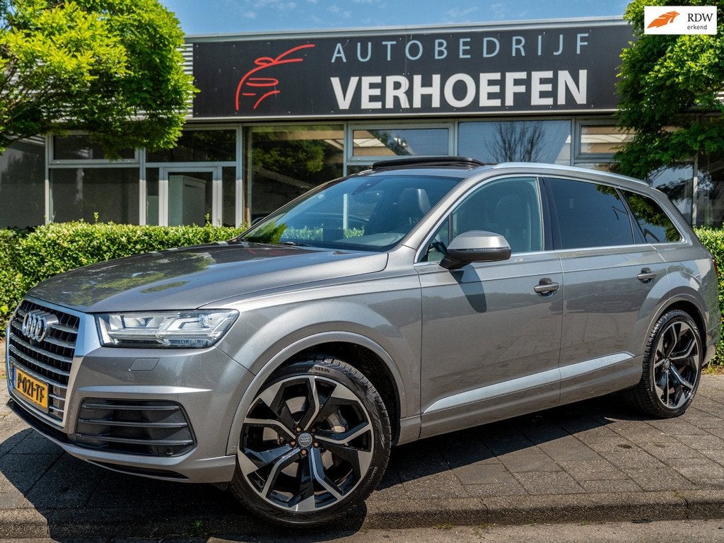 Audi Q7 3.0 TFSI QUATTRO | 7PERS | PANORAMADAK | 360 CAMERA, Auto's, Audi, 2005 kg, Gebruikt, 2995 cc, 120 €/maand