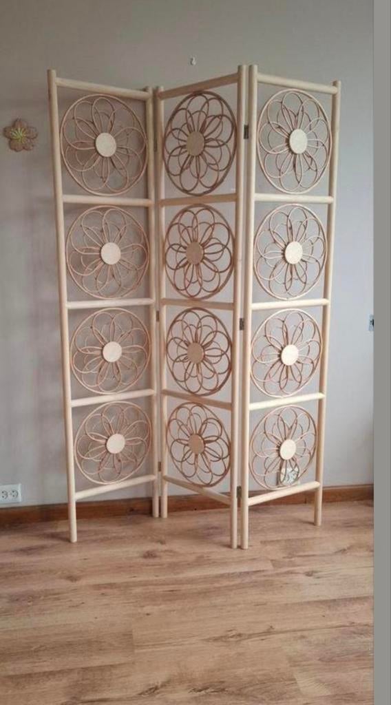 Rotan kamerscherm met bloemetjes, Huis en Inrichting, Woonaccessoires | Kamerschermen, Ophalen