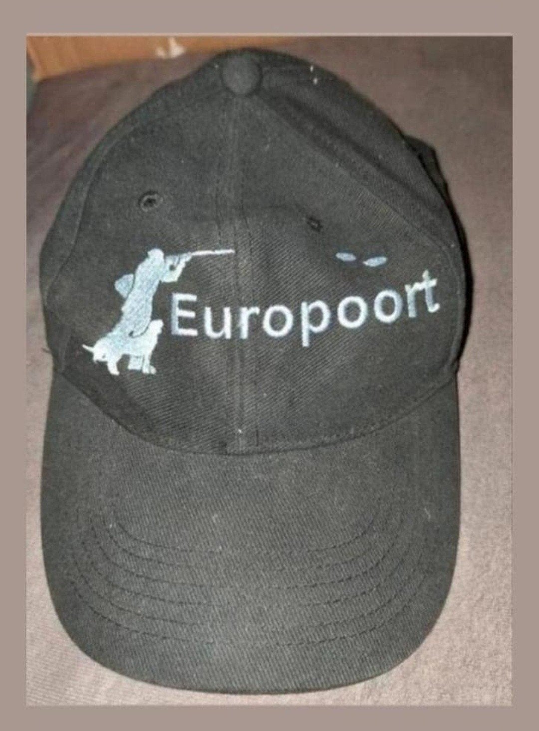 Zwarte pet met Europoort logo en jager/hond print, King of the Cap, One size fits all, Ophalen of Verzenden, Pet