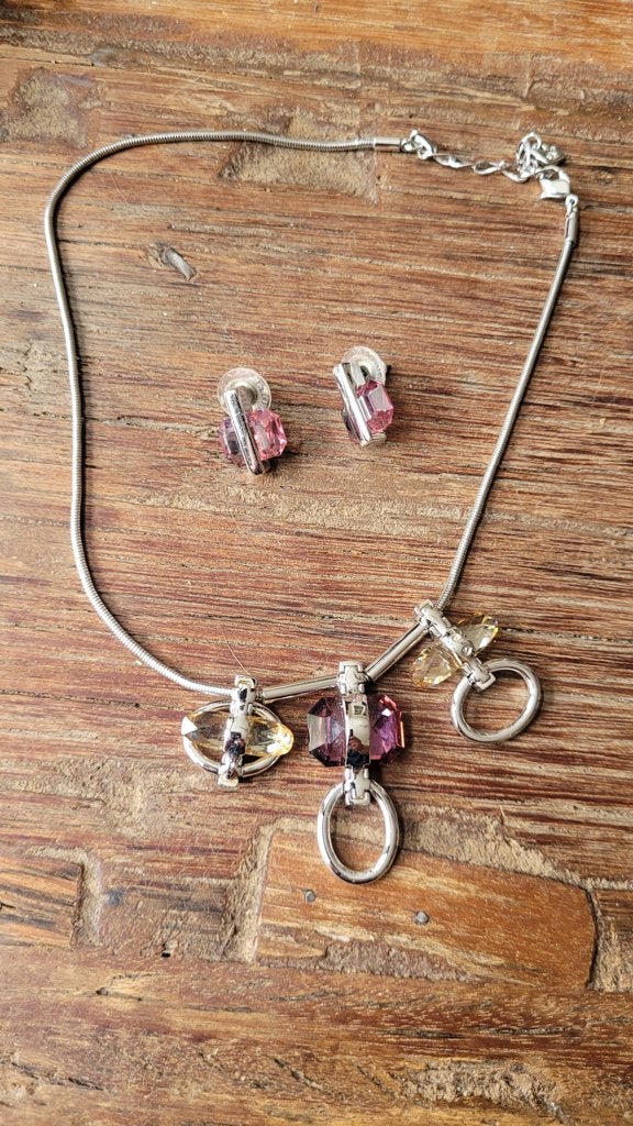 Swarovski sieraden set. In nieuwstaat, Verzamelen, Ophalen, Zo goed als nieuw, Sieraad of Horloge