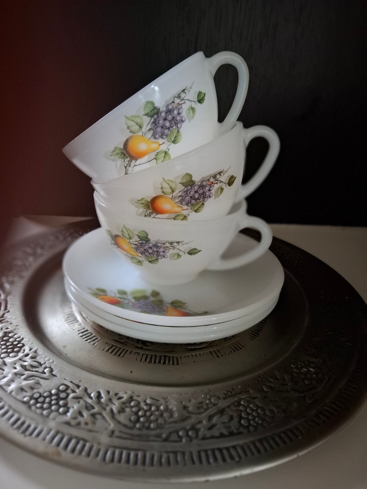 Arcopal France Fruits theekopjes met schotels incl dienblad, Ophalen of Verzenden