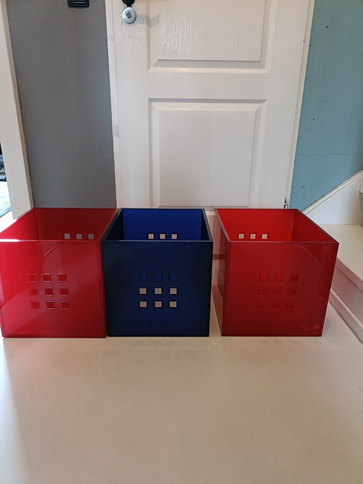 IKEA Kallax bakken rood en blauw - 3 stuks, Ophalen, Gebruikt, Meerkleurig, Kunststof