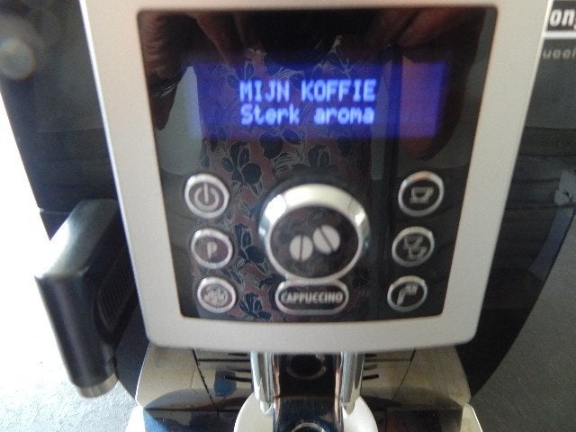 Foto 21 van De'Longhi Cappuccino Koffiemachine ECAM23.46X -