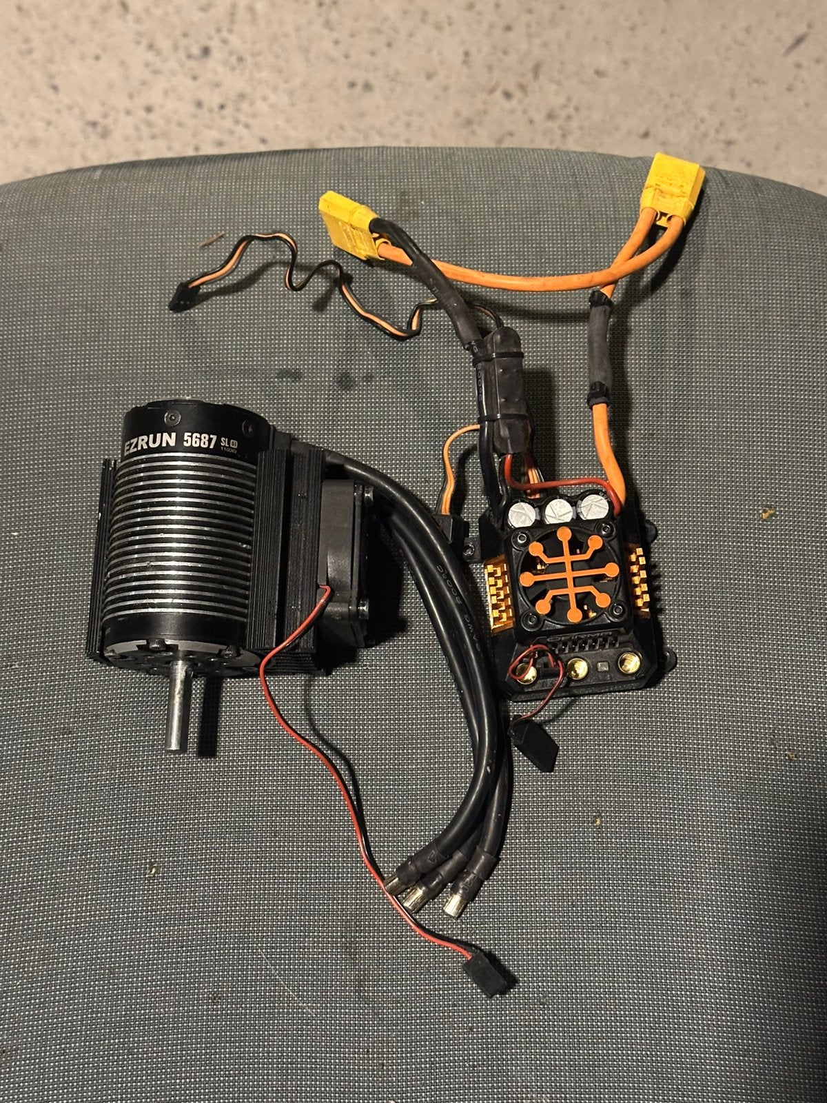 Spektrum ESC 8S (8S Motor met cooler), Ophalen, Zo goed als nieuw, Overige schalen, Onderdeel