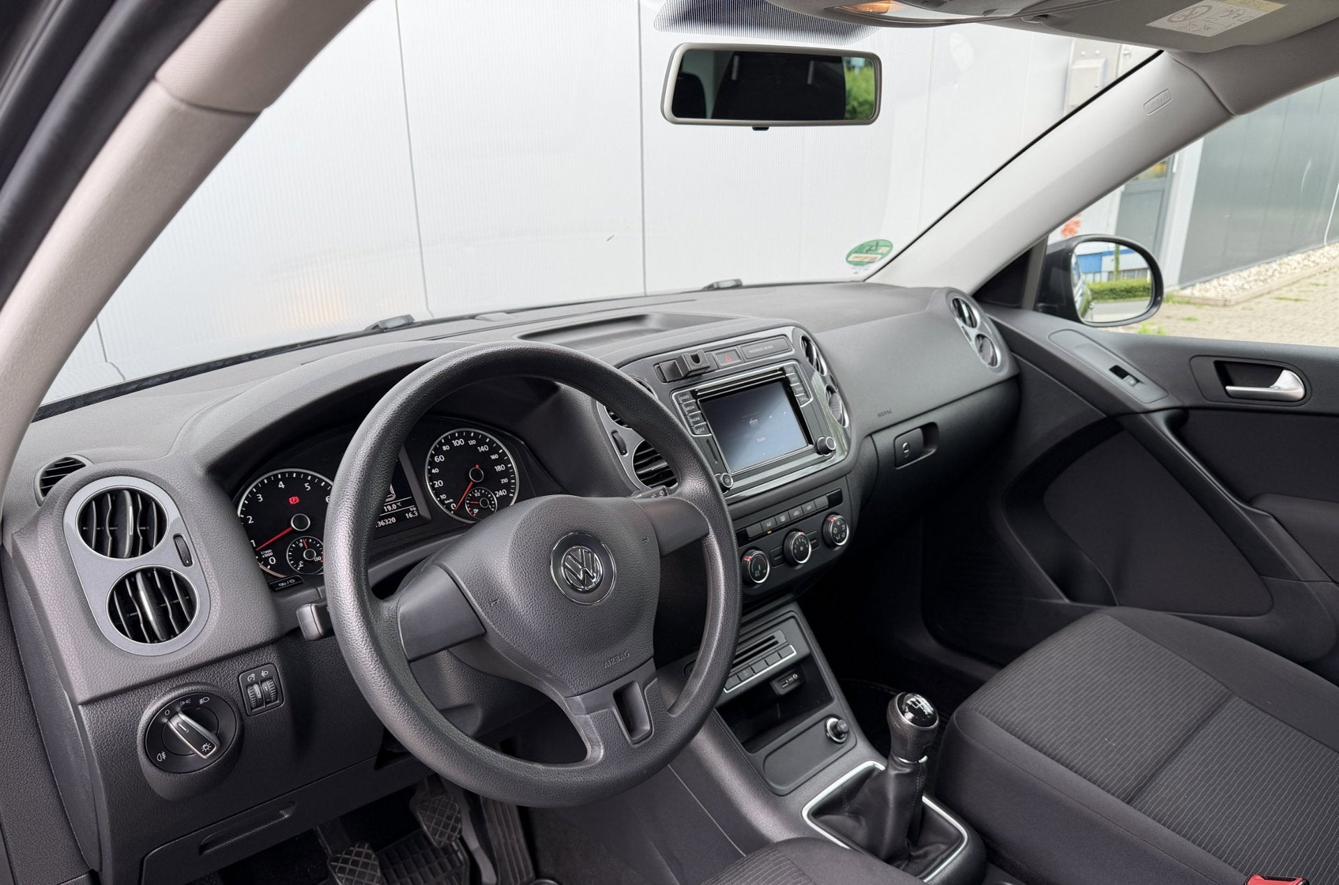 Volkswagen TIGUAN 1.4 TSI 125PK Comfort & Design 2016 Faceli, Auto's, Voorwielaandrijving, 125 pk, Gebruikt, Euro 6