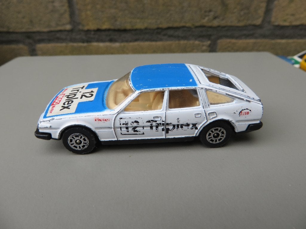 Corgi Juniors Rover 3500 RALLY, Ophalen of Verzenden, Gebruikt, Auto