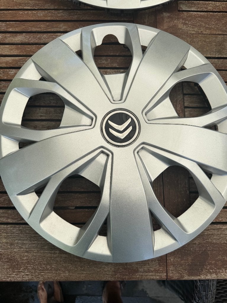 Wieldoppen 16" Citroën camper., Ophalen of Verzenden, Zo goed als nieuw